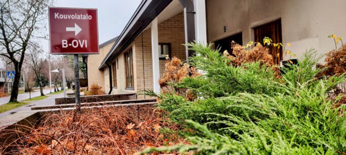 Kouvolatalo, B-ovi syksyllä